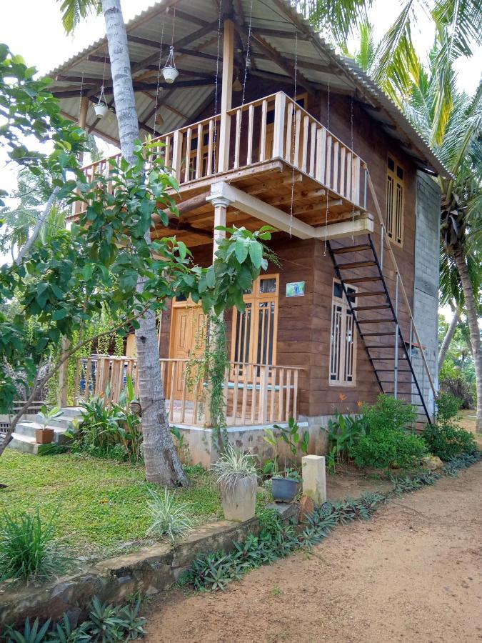 Coconut Island Yala Safari Place Tissamaharama Eksteriør bilde